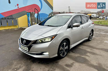 Хэтчбек Nissan Leaf 2021 в Черкассах