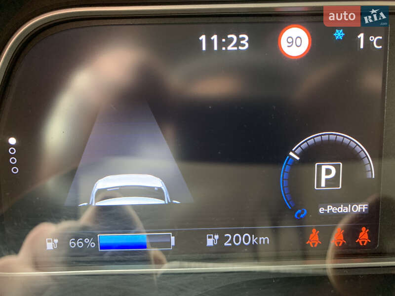 Хэтчбек Nissan Leaf 2020 в Тернополе