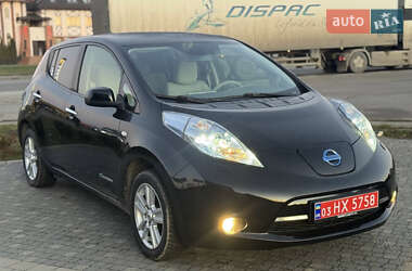 Хэтчбек Nissan Leaf 2012 в Львове