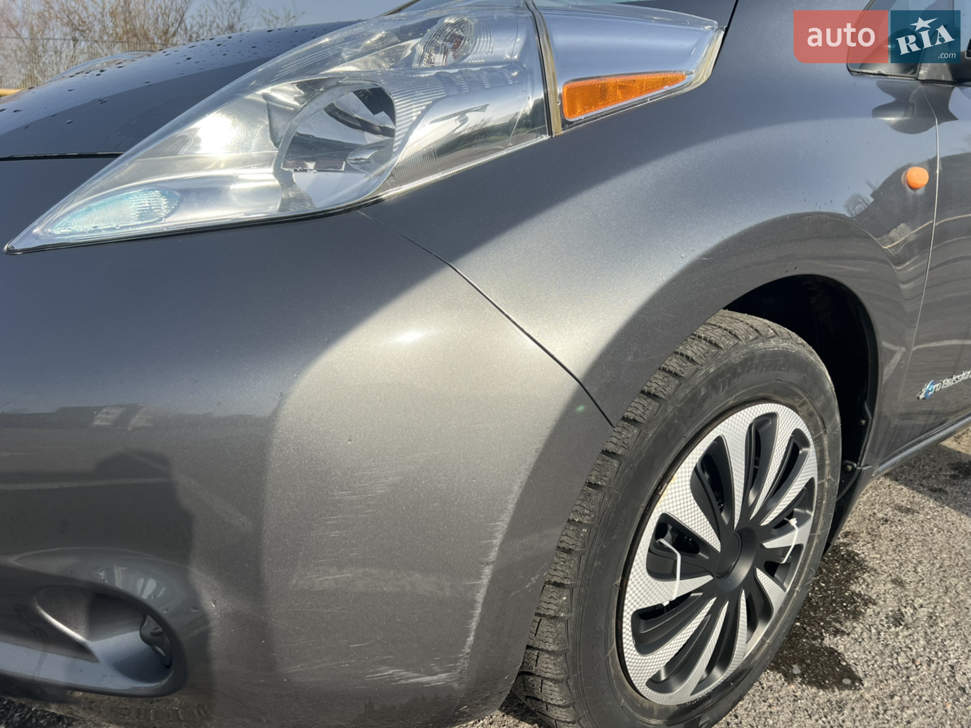 2015 Nissan Leaf - мініатюра 10
