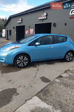Хэтчбек Nissan Leaf 2015 в Ивано-Франковске
