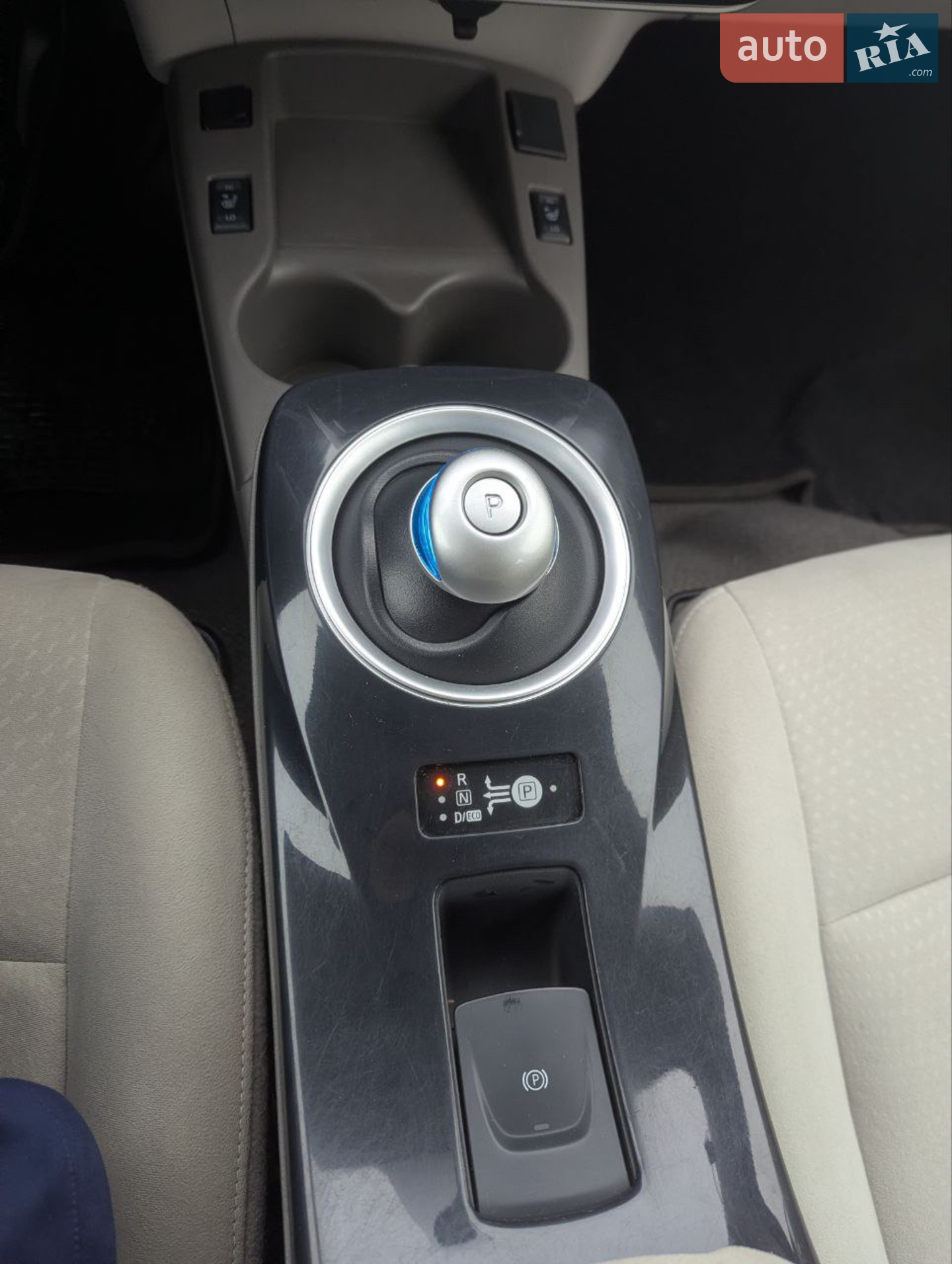 2012 Nissan Leaf - мініатюра 12