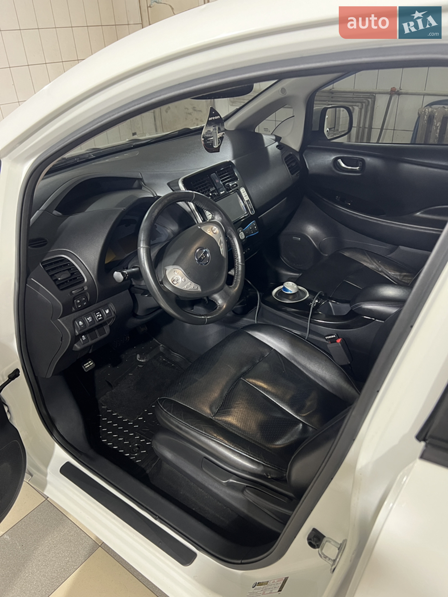 2016 Nissan Leaf - мініатюра 9