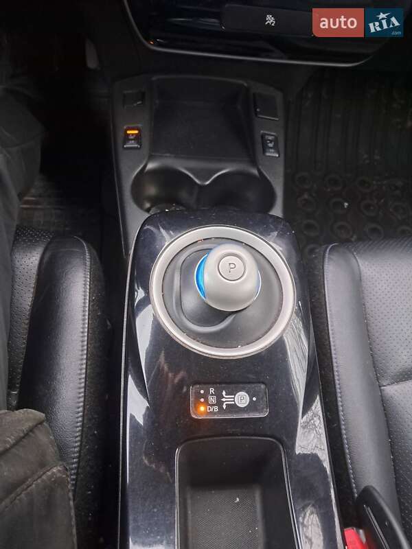 Хэтчбек Nissan Leaf 2013 в Харькове