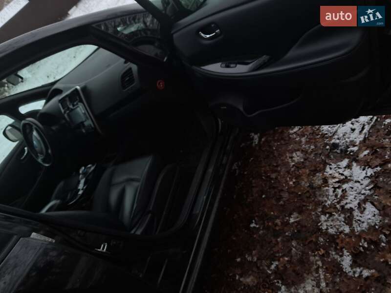 Хэтчбек Nissan Leaf 2013 в Харькове