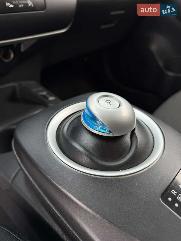 Хетчбек Nissan Leaf 2013 в Запоріжжі фото 13 Хетчбек Nissan Leaf 2013 в Запоріжжі