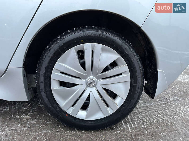 Хэтчбек Nissan Leaf 2018 в Тернополе