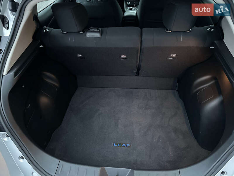 Хэтчбек Nissan Leaf 2018 в Тернополе