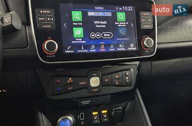 Хэтчбек Nissan Leaf 2020 в Хмельницком
