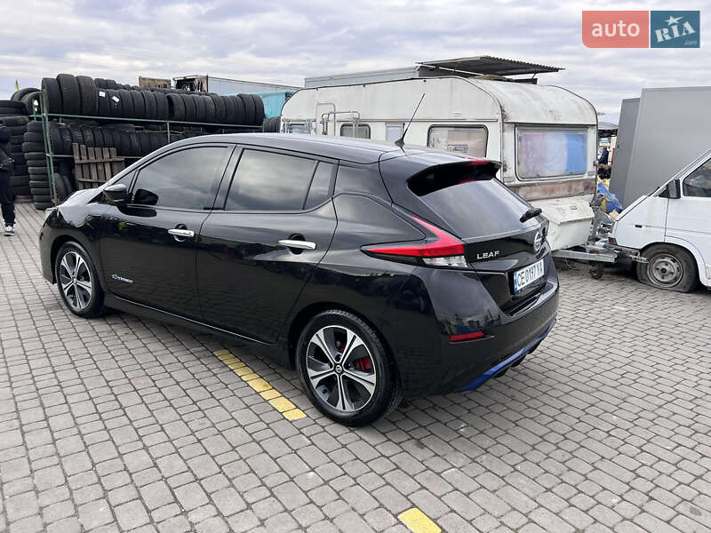 Хетчбек Nissan Leaf 2018 в Чернівцях фото 4 Хетчбек Nissan Leaf 2018 в Чернівцях