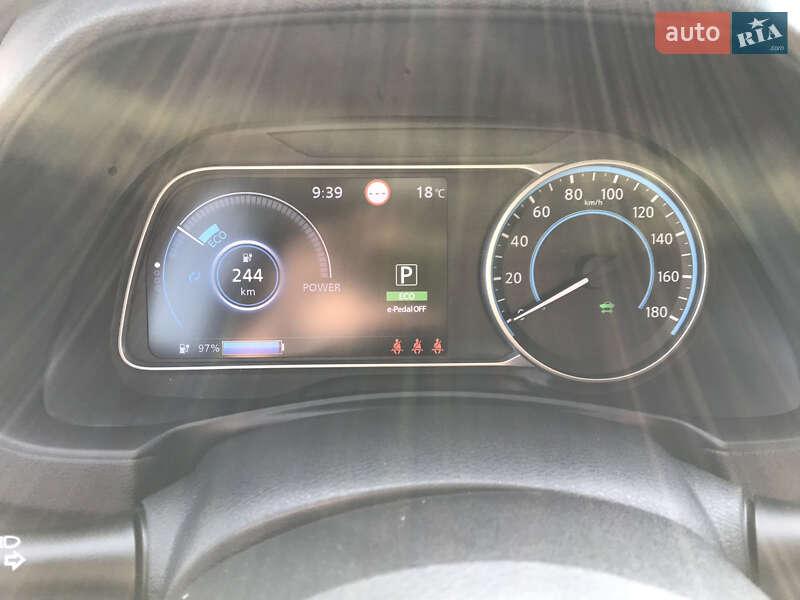 Хетчбек Nissan Leaf 2018 в Чернівцях фото 22 Хетчбек Nissan Leaf 2018 в Чернівцях