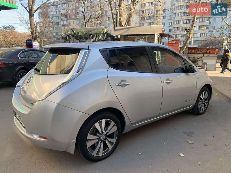 Хетчбек Nissan Leaf 2013 в Одесі фото 3 Хетчбек Nissan Leaf 2013 в Одесі