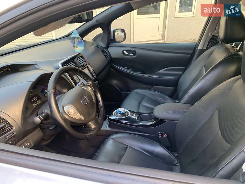 Хетчбек Nissan Leaf 2013 в Одесі фото 9 Хетчбек Nissan Leaf 2013 в Одесі