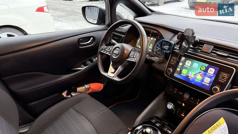 Хетчбек Nissan Leaf 2021 в Івано-Франківську