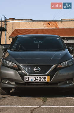 Хетчбек Nissan Leaf 2021 в Івано-Франківську