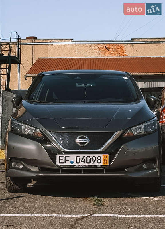 Хетчбек Nissan Leaf 2021 в Івано-Франківську