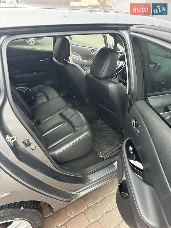 Хэтчбек Nissan Leaf 2015 в Каменец-Подольском фото 8 Хэтчбек Nissan Leaf 2015 в Каменец-Подольском