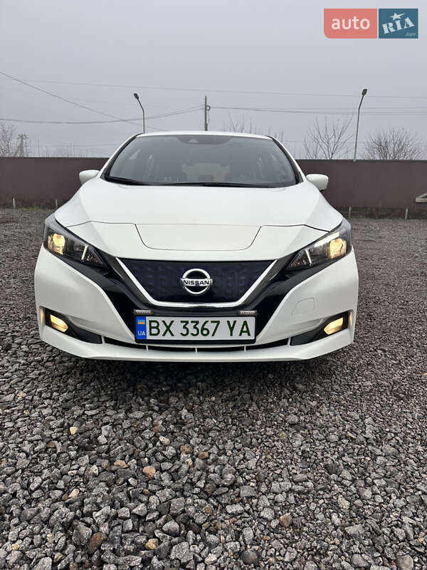 Хетчбек Nissan Leaf 2021 в Хмельницькому