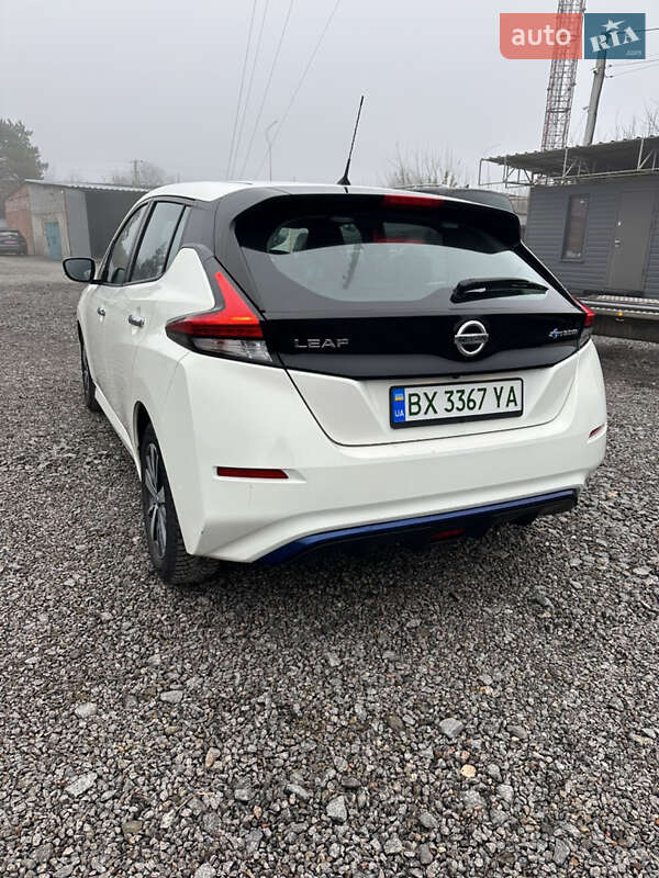 Хетчбек Nissan Leaf 2021 в Хмельницькому