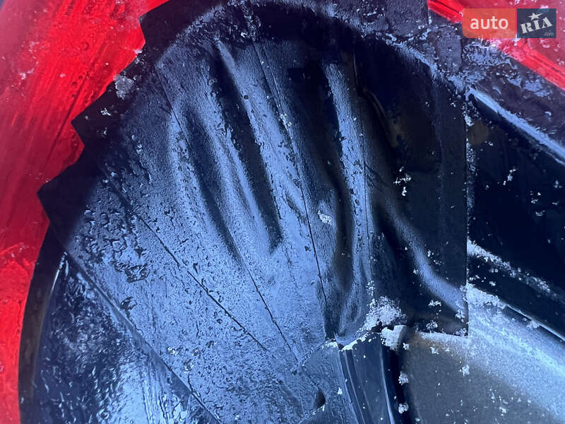 Хетчбек Nissan Leaf 2019 в Києві фото 7 Хетчбек Nissan Leaf 2019 в Києві