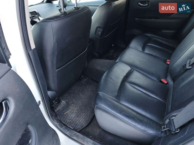 Хэтчбек Nissan Leaf 2013 в Чернигове фото 8 Хэтчбек Nissan Leaf 2013 в Чернигове