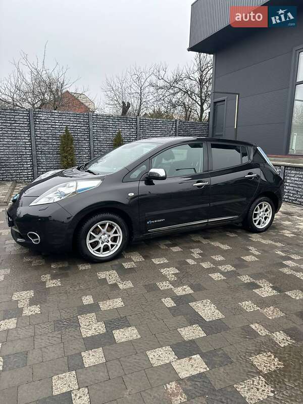 Хэтчбек Nissan Leaf 2014 в Харькове
