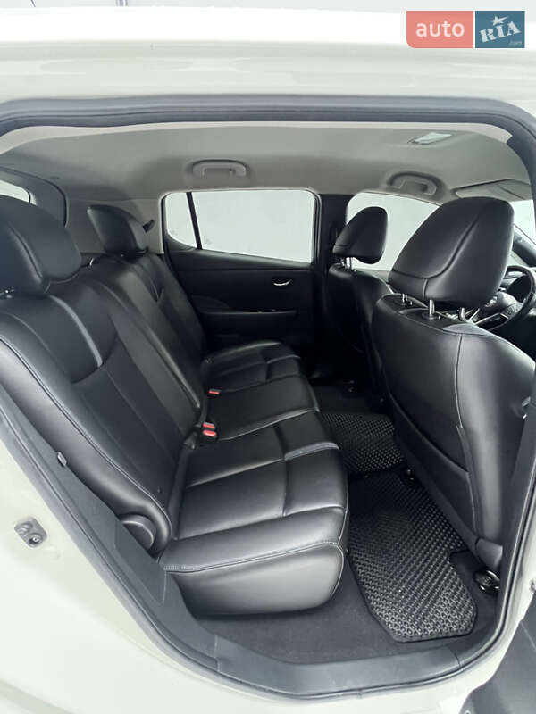 Хэтчбек Nissan Leaf 2018 в Киеве фото 13 Хэтчбек Nissan Leaf 2018 в Киеве