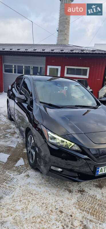 Хетчбек Nissan Leaf 2018 в Івано-Франківську