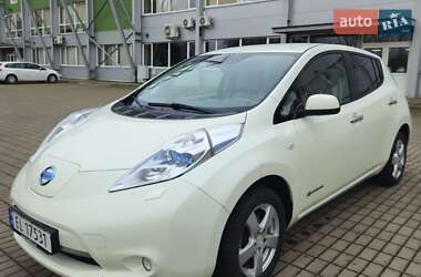 Хэтчбек Nissan Leaf 2012 в Киеве