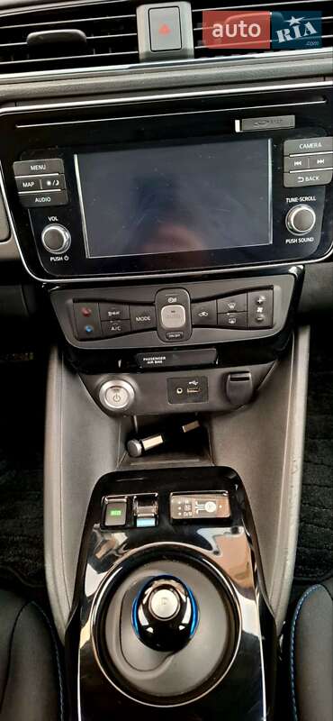 Хетчбек Nissan Leaf 2018 в Івано-Франківську