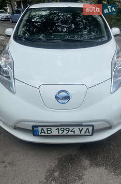Хэтчбек Nissan Leaf 2014 в Виннице