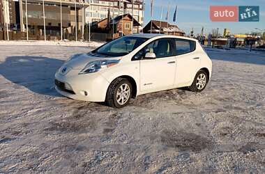 Хэтчбек Nissan Leaf 2012 в Киеве