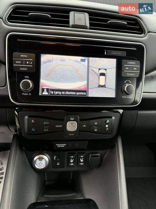 Хэтчбек Nissan Leaf 2018 в Дрогобыче