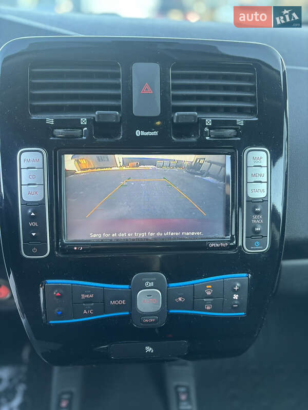 Хэтчбек Nissan Leaf 2014 в Владимире