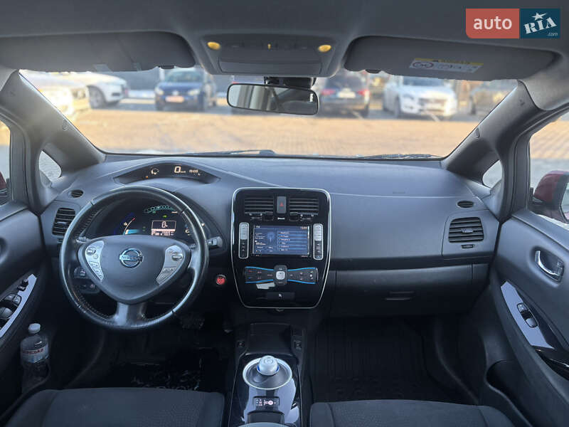 Хэтчбек Nissan Leaf 2014 в Владимире