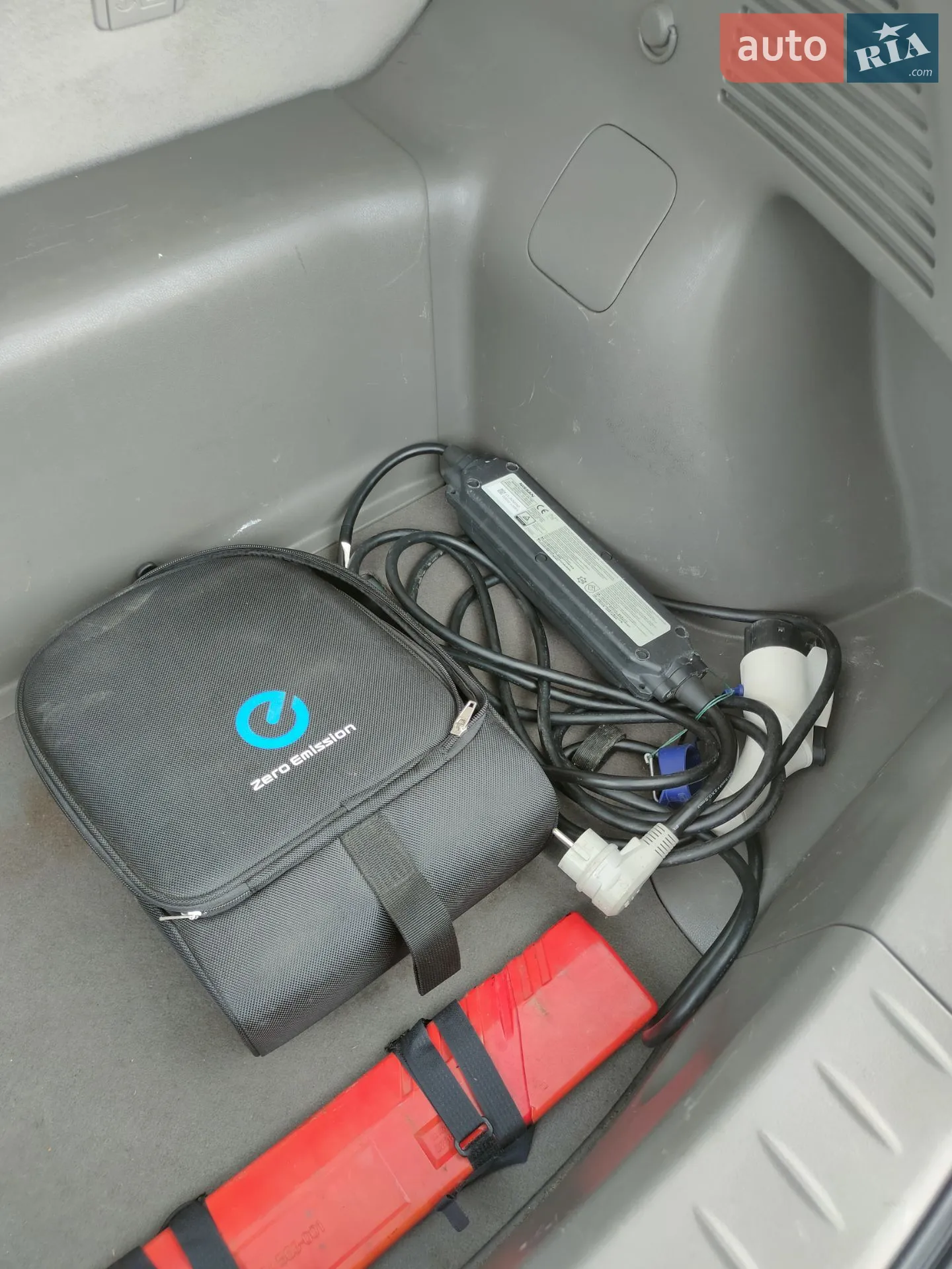 2012 Nissan Leaf - мініатюра 8