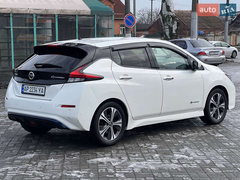 Хетчбек Nissan Leaf 2019 в Запоріжжі фото 5 Хетчбек Nissan Leaf 2019 в Запоріжжі
