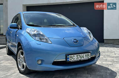 Хэтчбек Nissan Leaf 2012 в Львове
