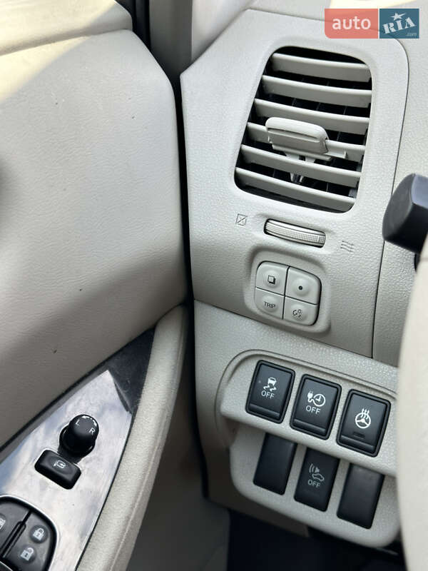 Хэтчбек Nissan Leaf 2012 в Львове