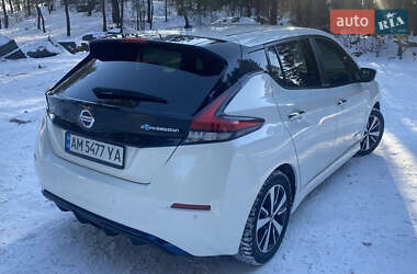 Хэтчбек Nissan Leaf 2018 в Коростышеве