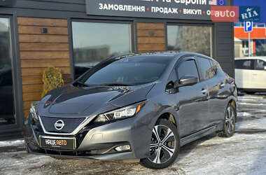 Хэтчбек Nissan Leaf 2022 в Шептицькому