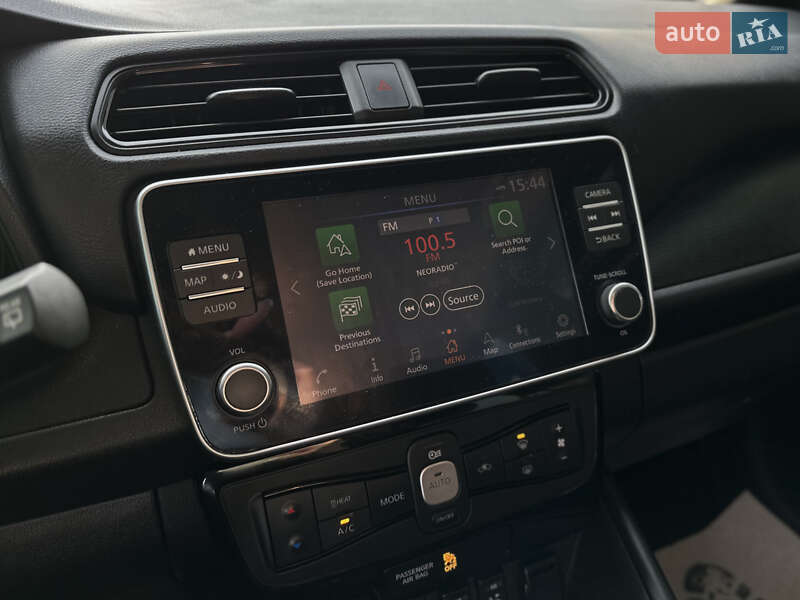 Хэтчбек Nissan Leaf 2022 в Шептицькому