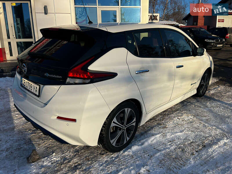 Хетчбек Nissan Leaf 2020 в Чернігові