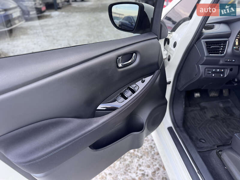 Хэтчбек Nissan Leaf 2018 в Ивано-Франковске фото 24 Хэтчбек Nissan Leaf 2018 в Ивано-Франковске