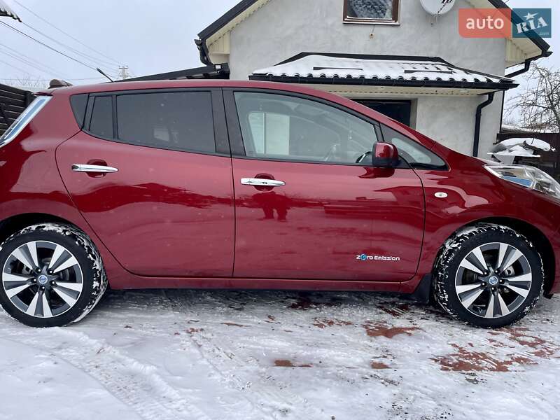 Nissan Leaf 2014