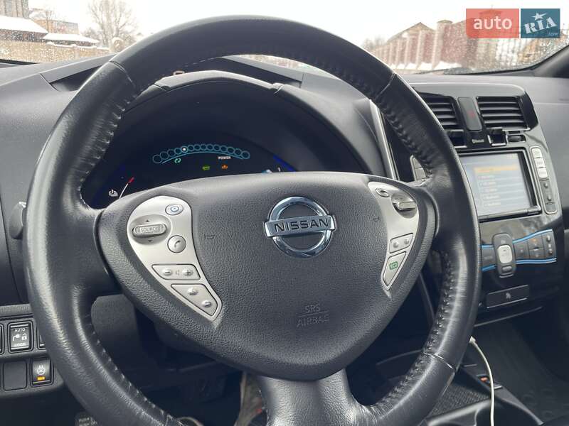 Хэтчбек Nissan Leaf 2014 в Виннице