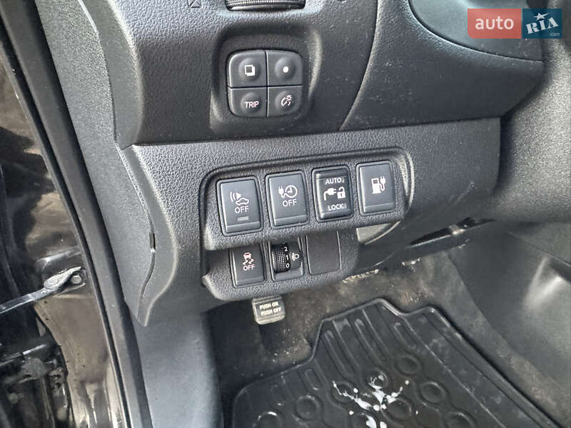 Хэтчбек Nissan Leaf 2016 в Владимире