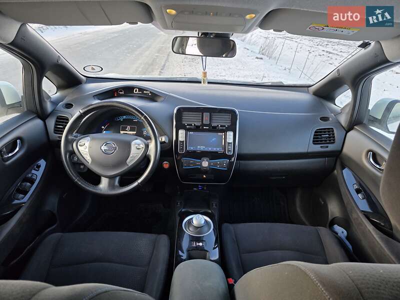 Хэтчбек Nissan Leaf 2016 в Ахтырке фото 14 Хэтчбек Nissan Leaf 2016 в Ахтырке