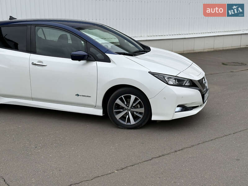 Хэтчбек Nissan Leaf 2018 в Белгороде-Днестровском фото 13 Хэтчбек Nissan Leaf 2018 в Белгороде-Днестровском