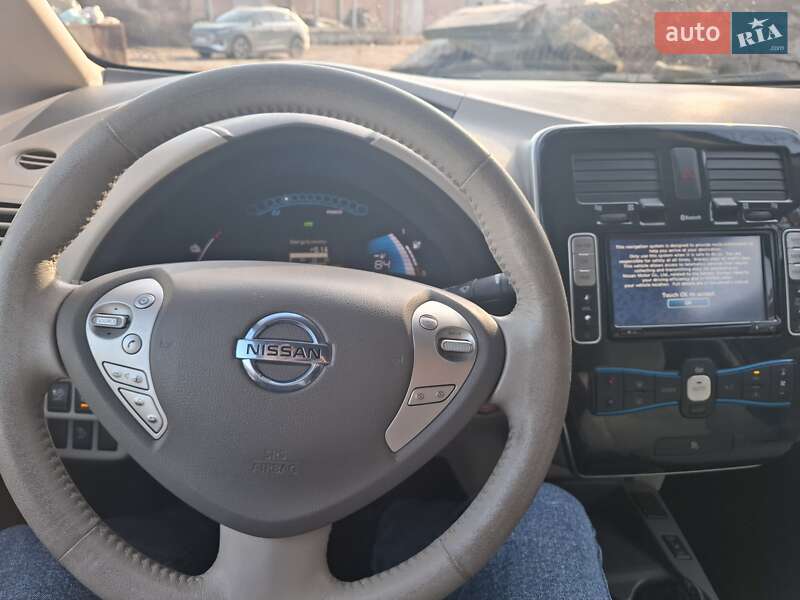 Хетчбек Nissan Leaf 2012 в Одесі фото 22 Хетчбек Nissan Leaf 2012 в Одесі
